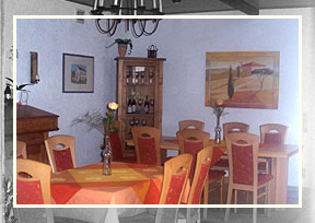 Mediterrane Weinprobierstube